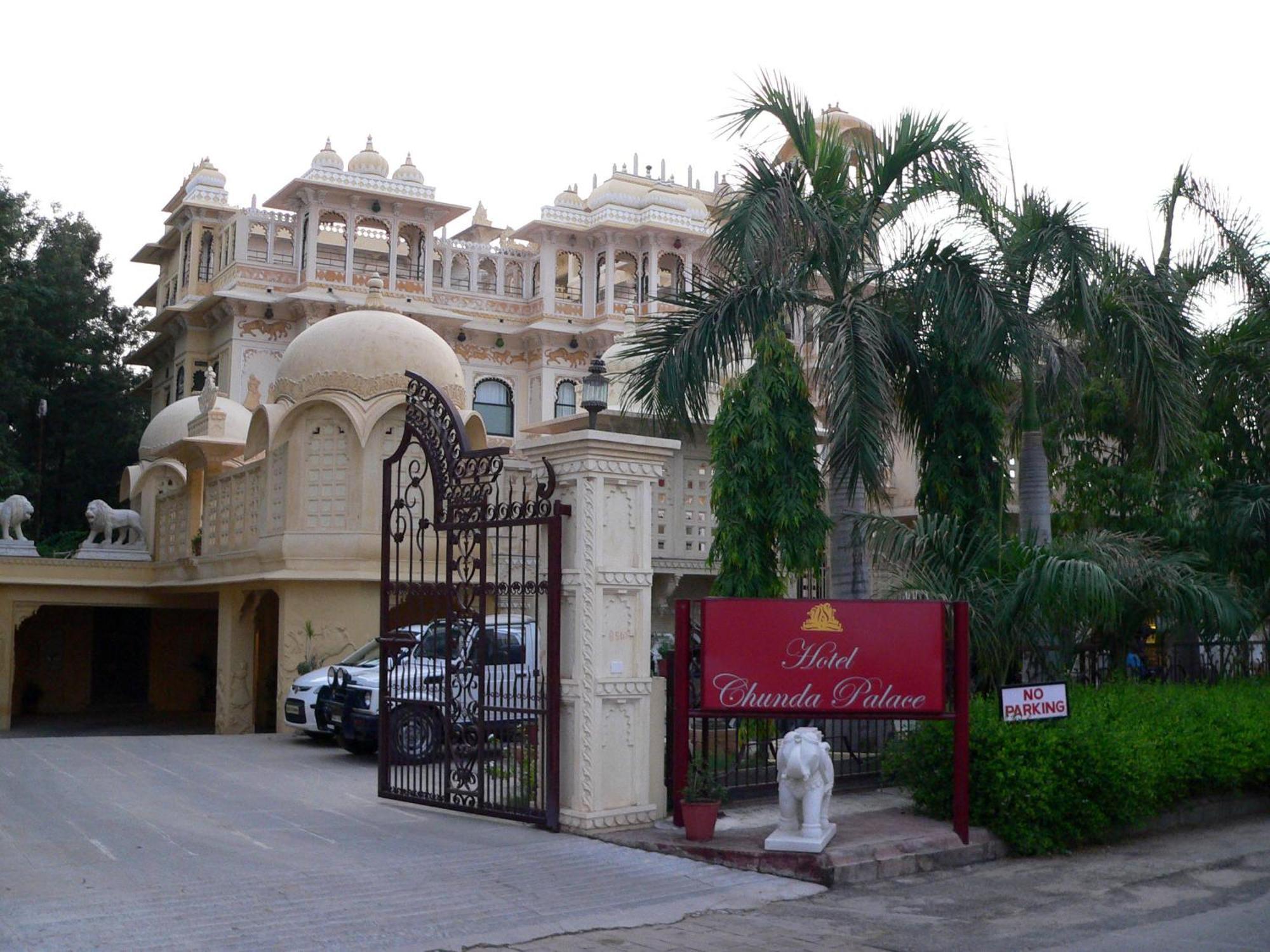Chunda Palace Udaipur Exterior foto