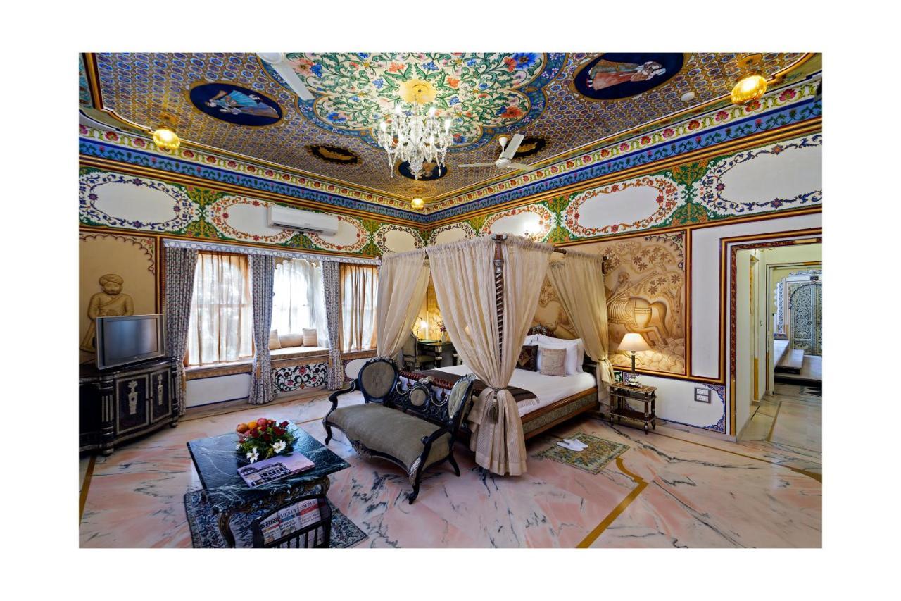 Chunda Palace Udaipur Exterior foto