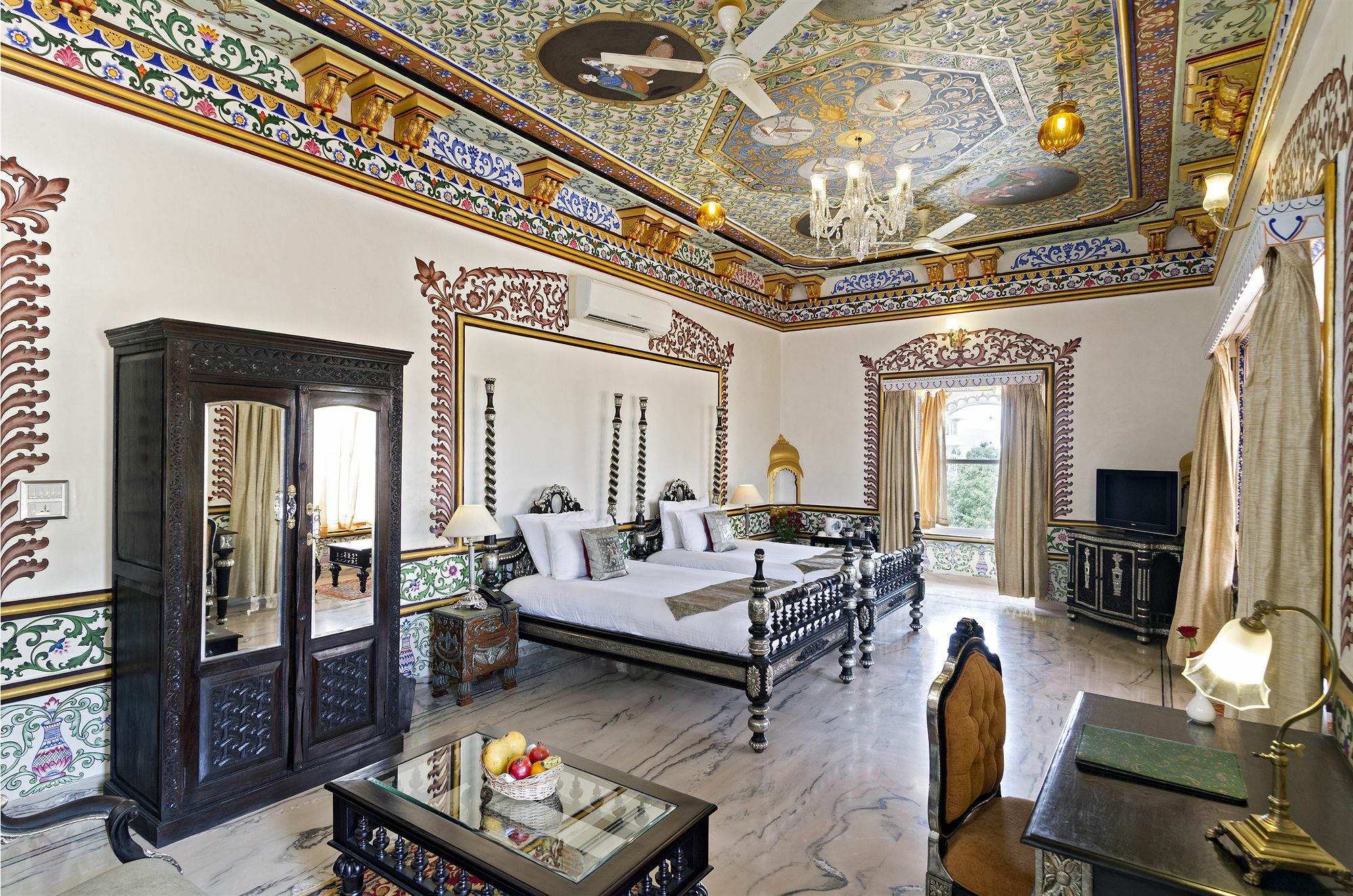 Chunda Palace Udaipur Exterior foto